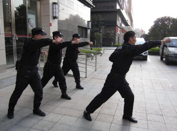 襄陽戎安保安公司給您介紹下保安人員的上崗證辦理流程！